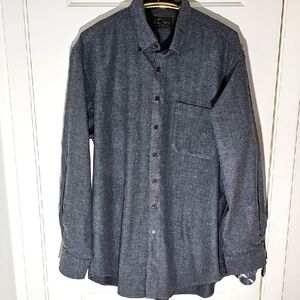Orvis Gray Button-Up Shirt. Signature collection. One Pocket. XL Cotton